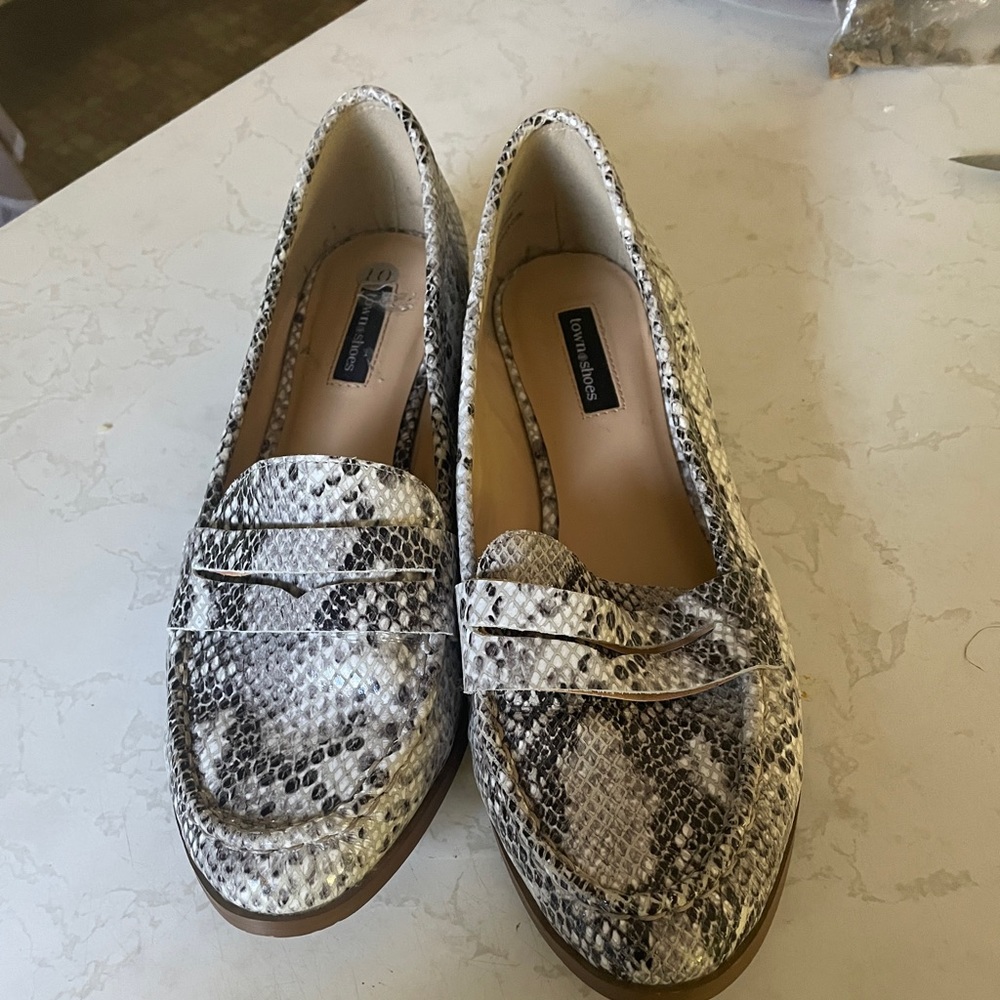 Town Shoes Loafer